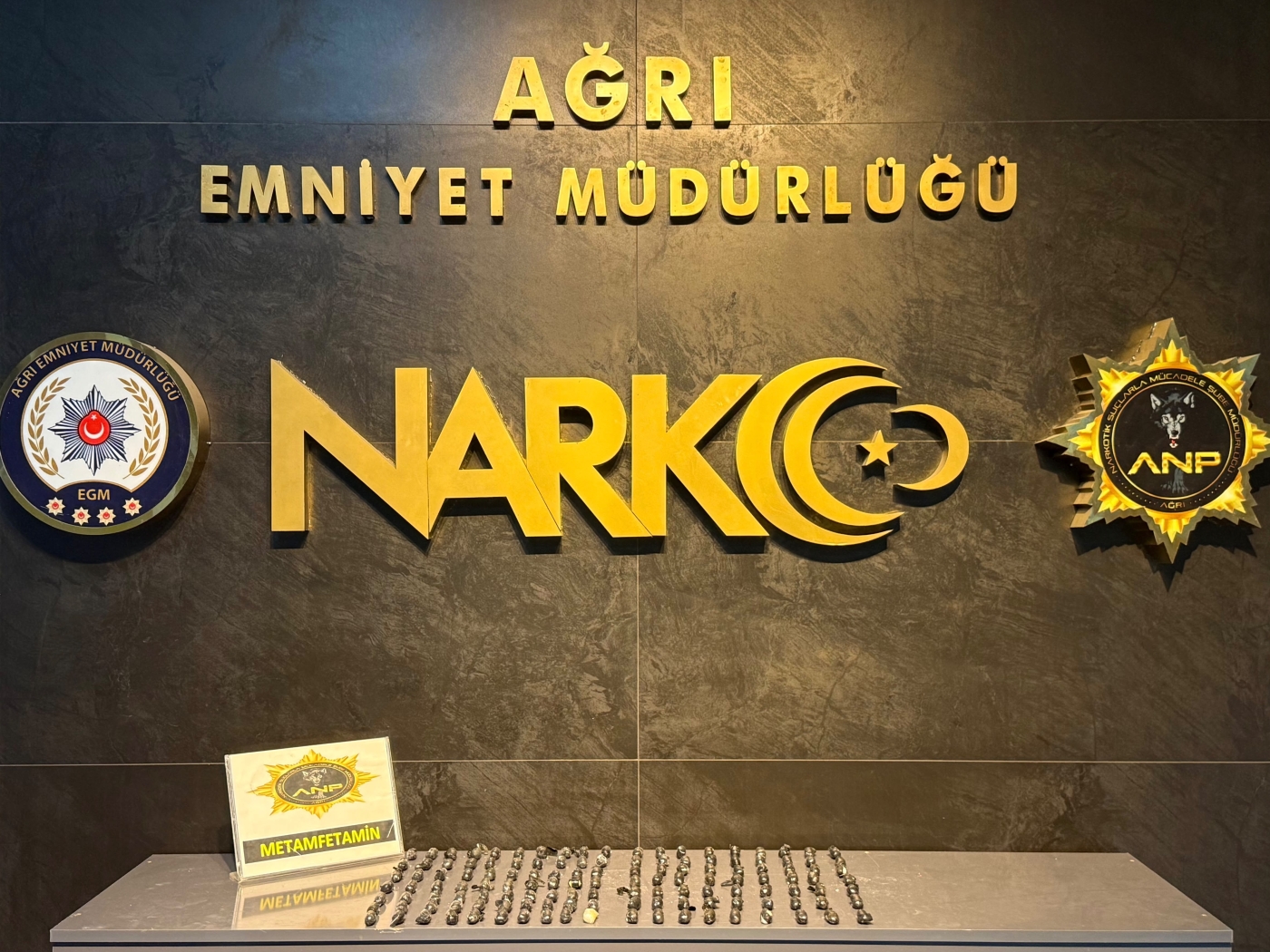 NARKOTİKKK-i6aa059053d0fe.jpg