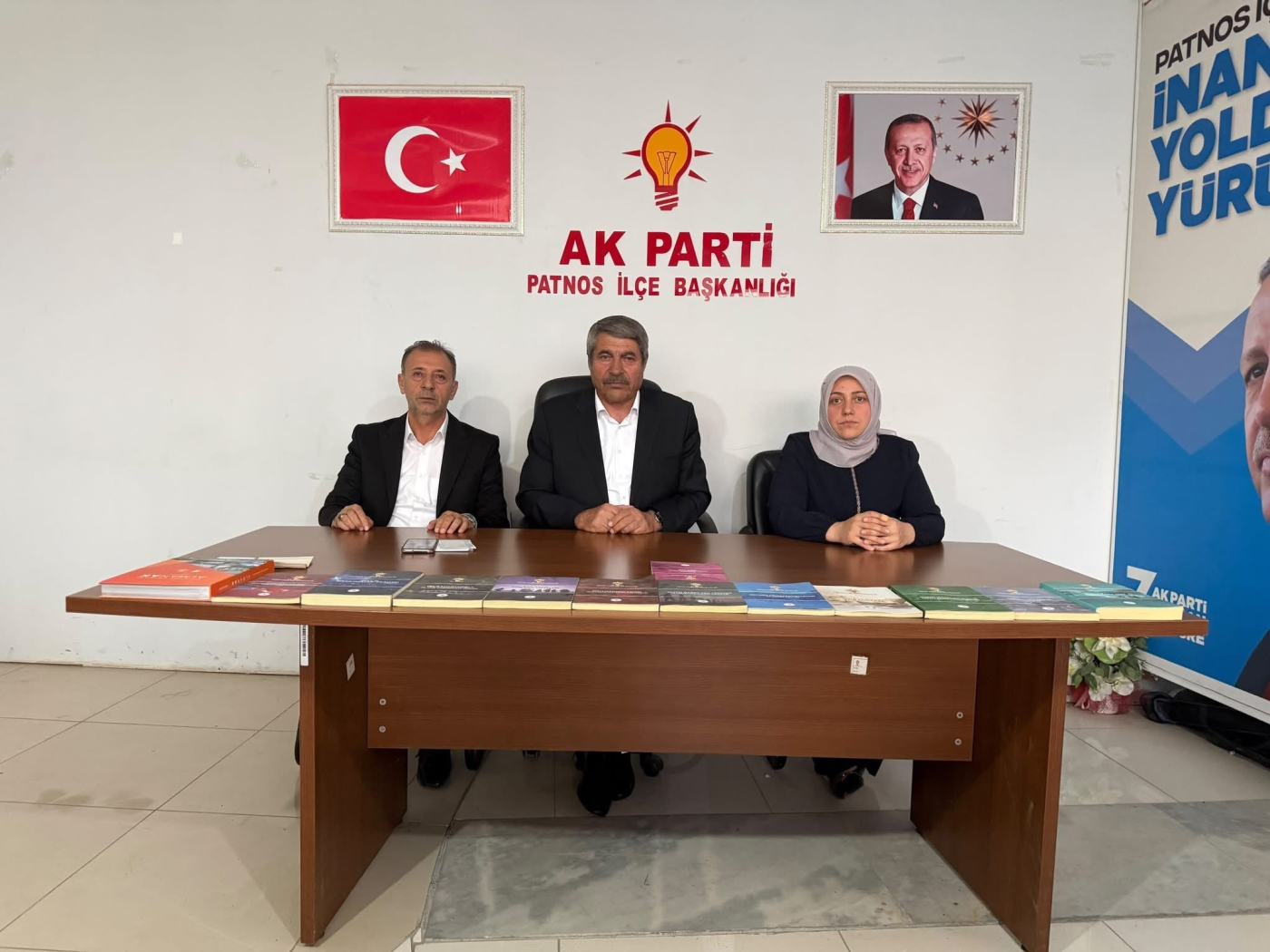 akpartiii-i6aa9829d9391b.jpg