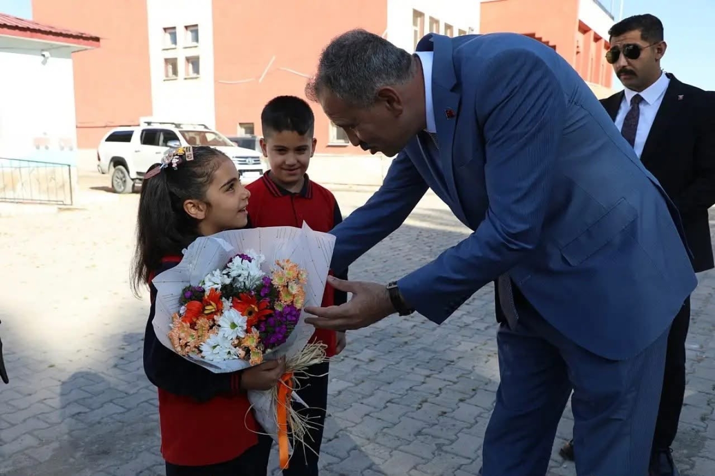 vali0987-i6aa7fa8209ac1.jpg